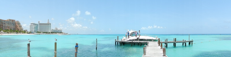 Smal Catamaran Cancun Playa Mujeres