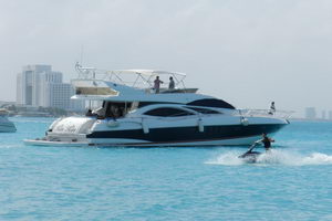 Cancun mega yachts rentals