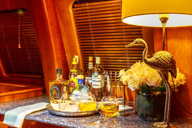 Full bar on boat trip