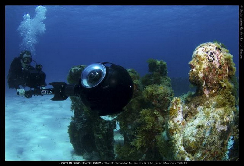 Diving yacht