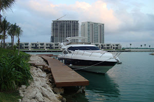 Sunseeker 74 rental Mexico