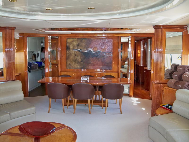 Azimut 100 ft mega yate de lujo vista interior