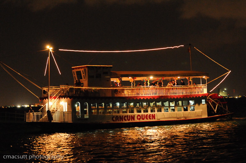 Sunset dinner cruise at Cancun for lovers &amp; Weddings, Pr…
