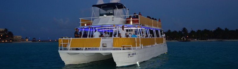 Motor Catamaran transport party Cancun