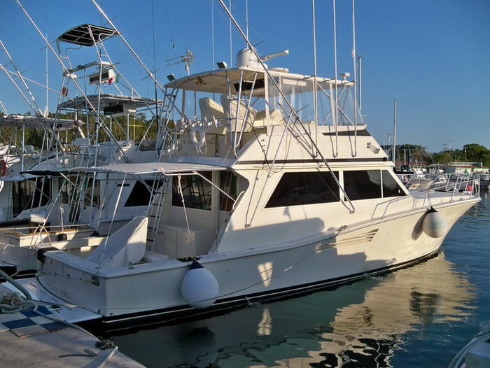 Yacht  Cozumel Island Marina