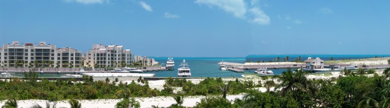 Playa Mujeres La Amada Marina Cancun