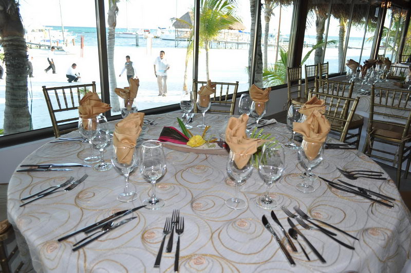 Maroma private beach restaurant and events