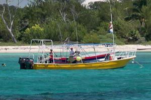 small boats playa del carmen