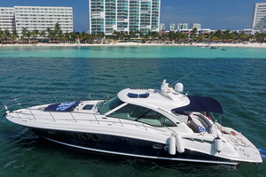 Cancun Luxury boat Sundancer